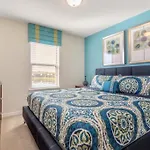 Windsor At Westside 8870 Ihr 1058