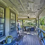 Altamonte Springs Home With Canoe On Lake Marion