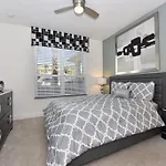Beautiful 3-Bed Villa 10 Minutes From Disney-17440 Serenity Resort Townhouse