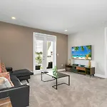 Encore Resort 6 Bedroom Vacation Home With Pool