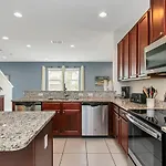 Encore Resort 6 Bedroom Vacation Home With Pool