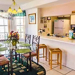Royal Palm Bay Condo