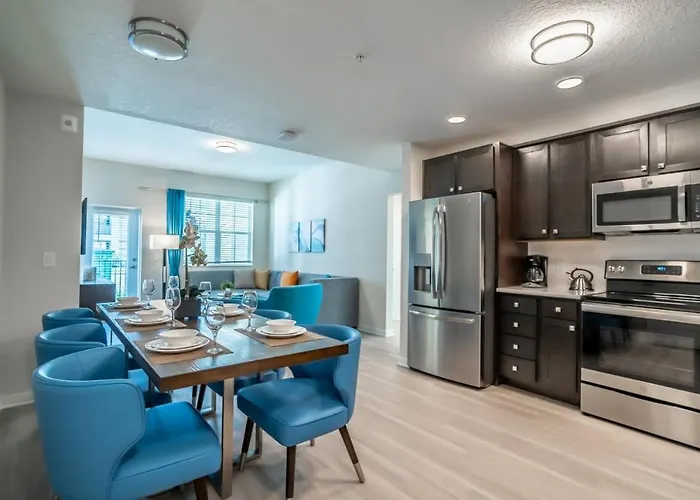 4013 Vista Cay 2