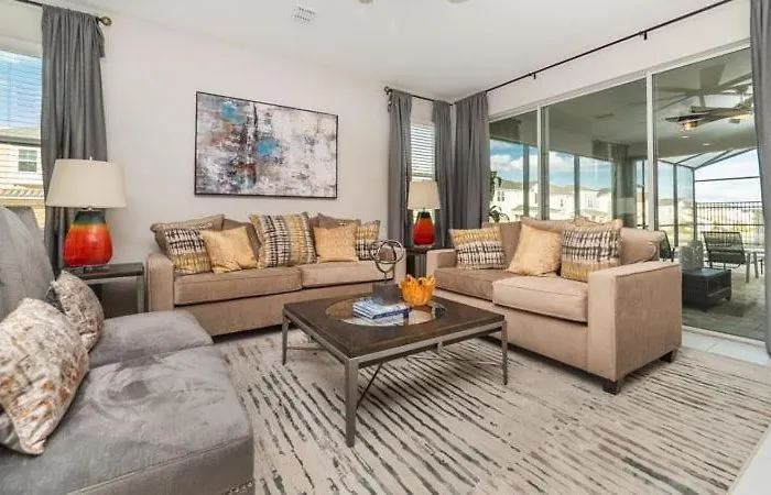 Luxurious 5 Bedroom Pool Home In Solara Resort That Sleeps 12