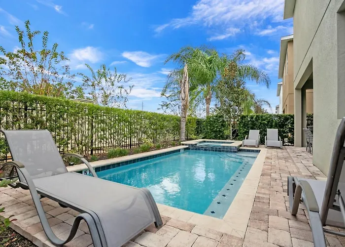 Encore Resort 8 Bedroom Vacation Home With Pool 2105