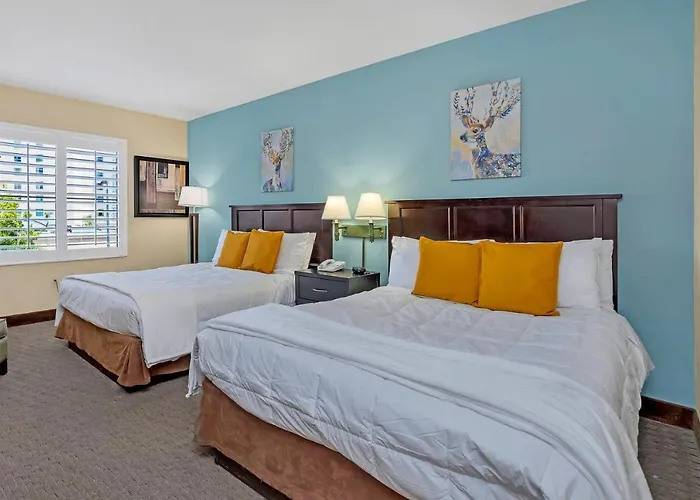 1Br With 2 Queen Suite - Pool, Hot Tub & Arcade, Near Universal & Disney!
