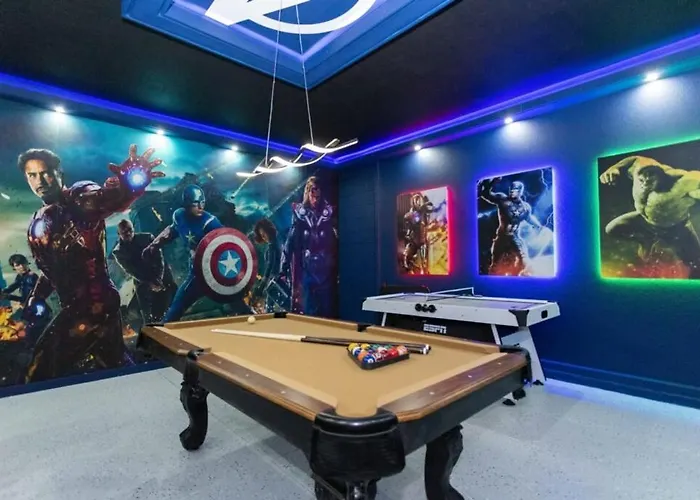 6 Bedrooms Pool And Game Room - 2 Miles To Disney 7817