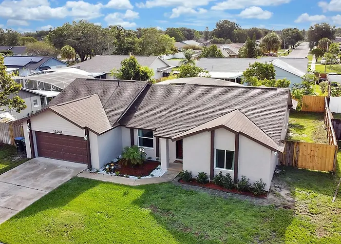 Luxury Villa In Orlando With Pool - 10 Min Disney