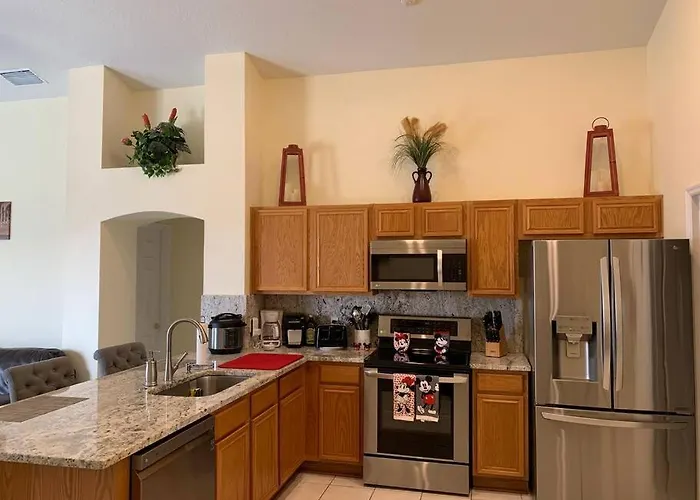 Minutes To Disney! Spacious Home W/ Private Pool, Themed Rooms!