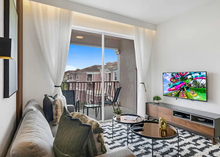 Updated Condo Near Conv Ctr, I-Drive & Universal