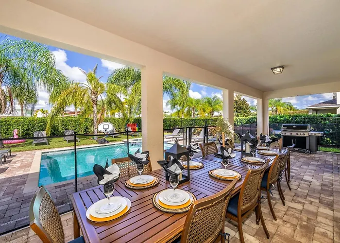 8Br Mansion: Packed With Fun And Comfort For All