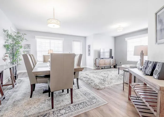 New! Gorgeous Vista Cay Luxury Secret Near All Theme Parks, And Walk To The Convention Center
