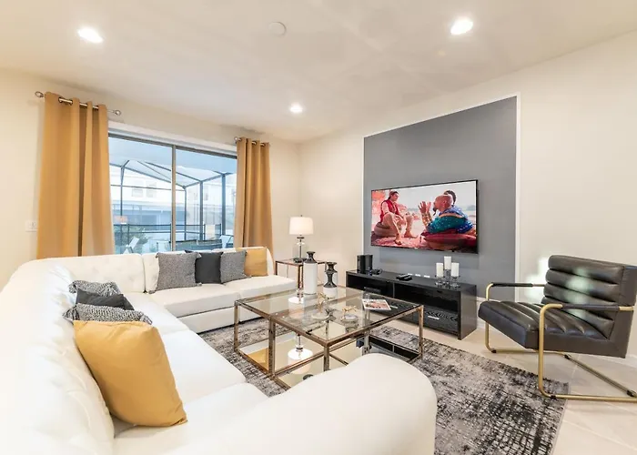 Amazing Home With Themed Bedrooms