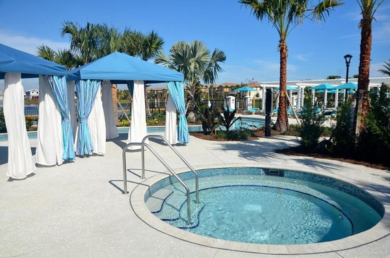 Windsor At Westside 6 Bedroom By Florida Star Vacations Holiday home *