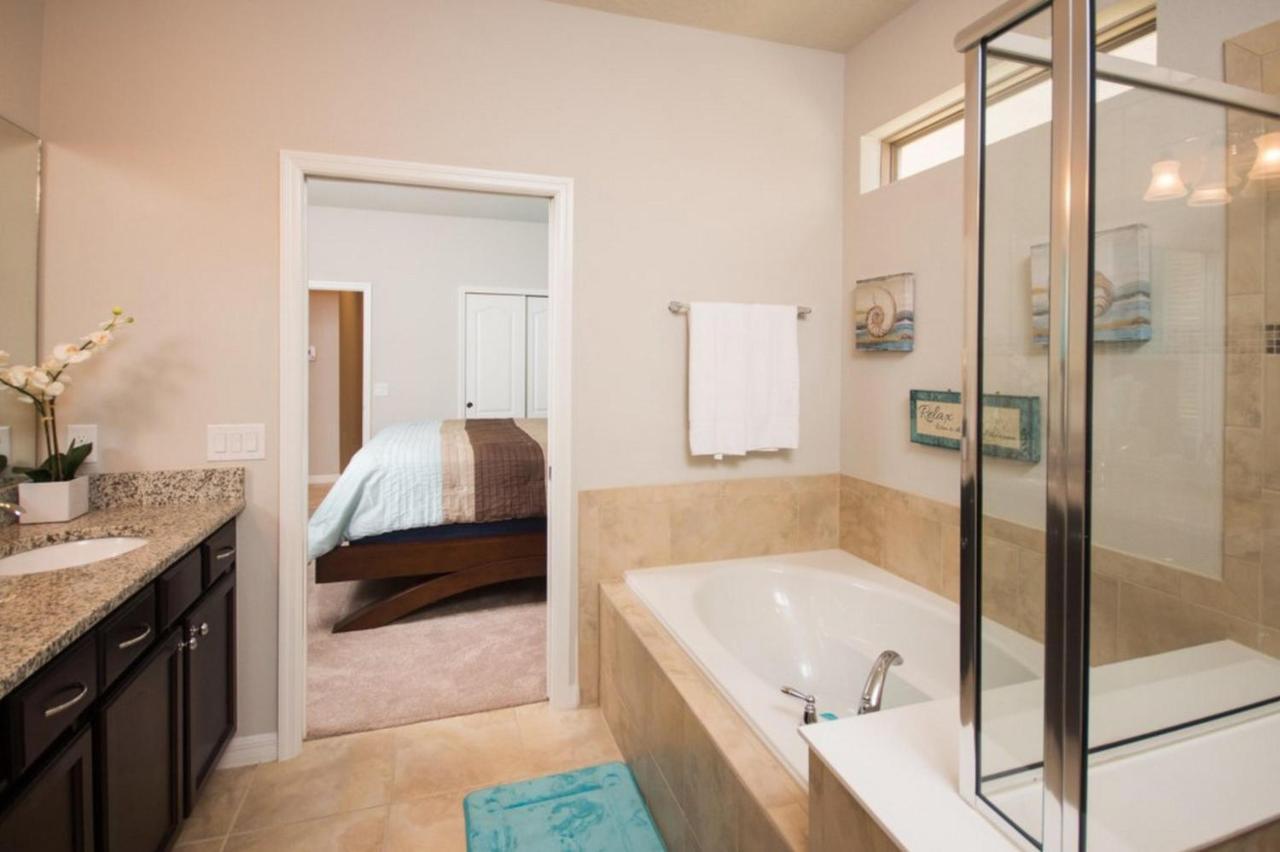 Holiday home Windsor At Westside 6 Bedroom By Florida Star Vacations *