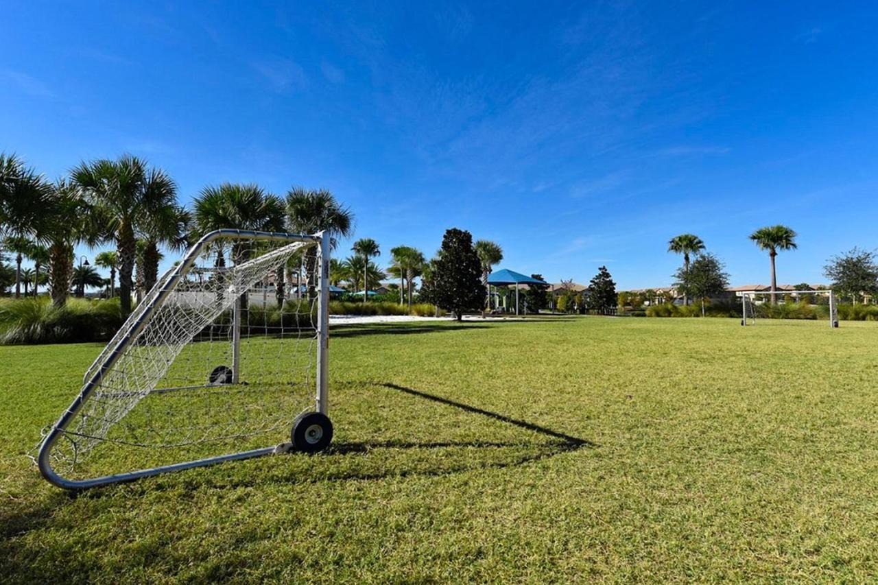 Windsor At Westside 6 Bedroom By Florida Star Vacations Holiday home Orlando