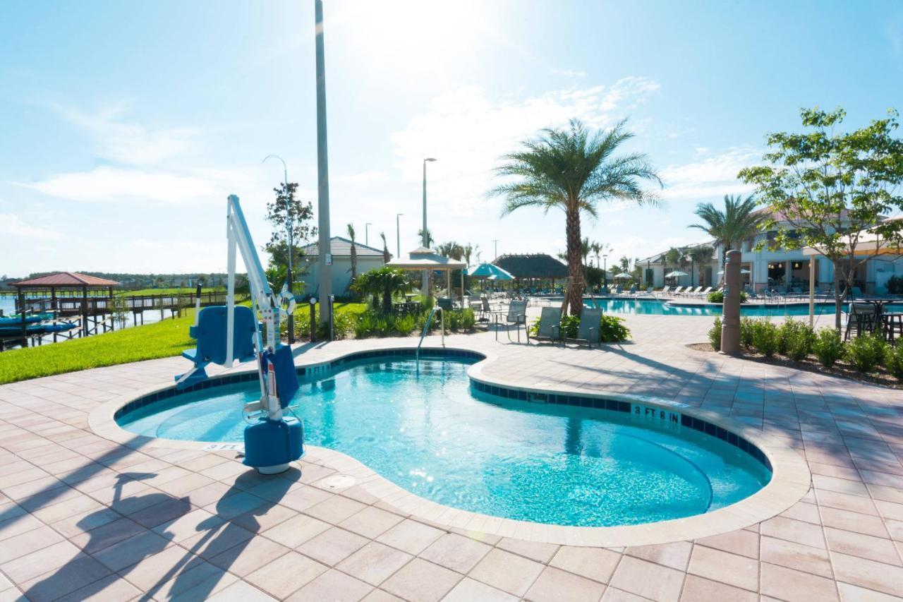 Adorable 4 Bedrooms With Pool At Storey Holiday home Orlando