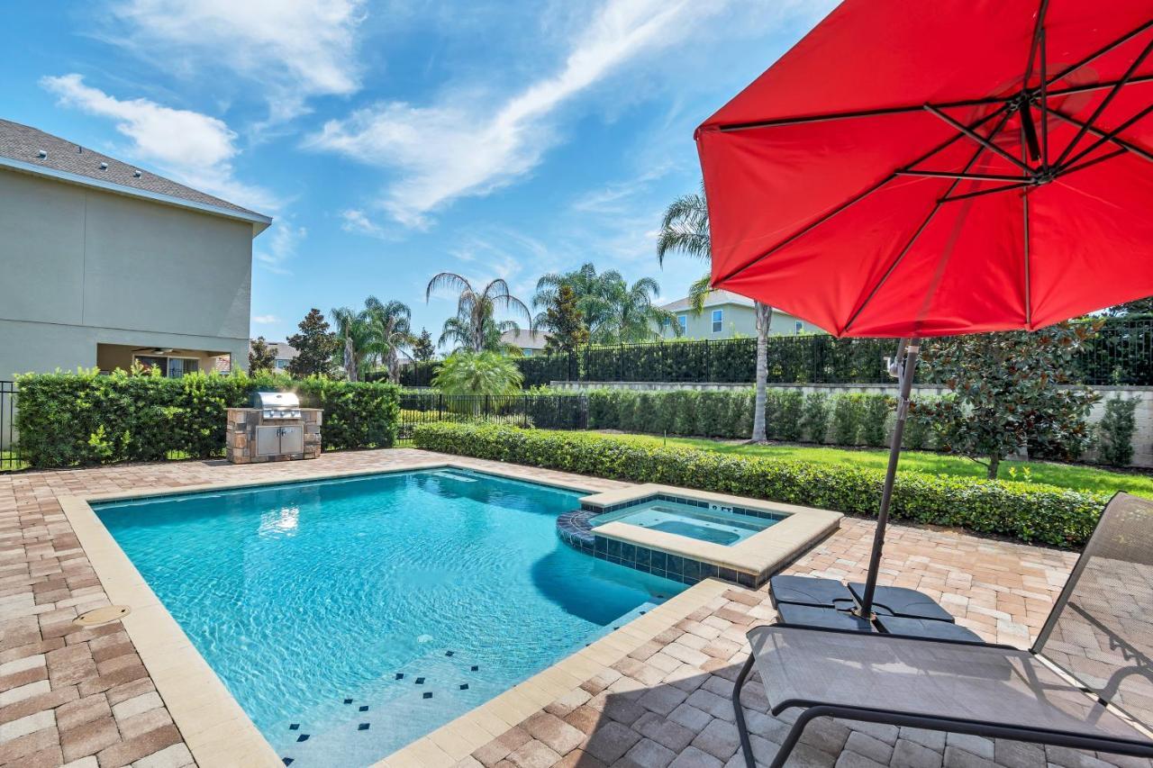 6 Bedroom Vacation With Pool Holiday home Orlando