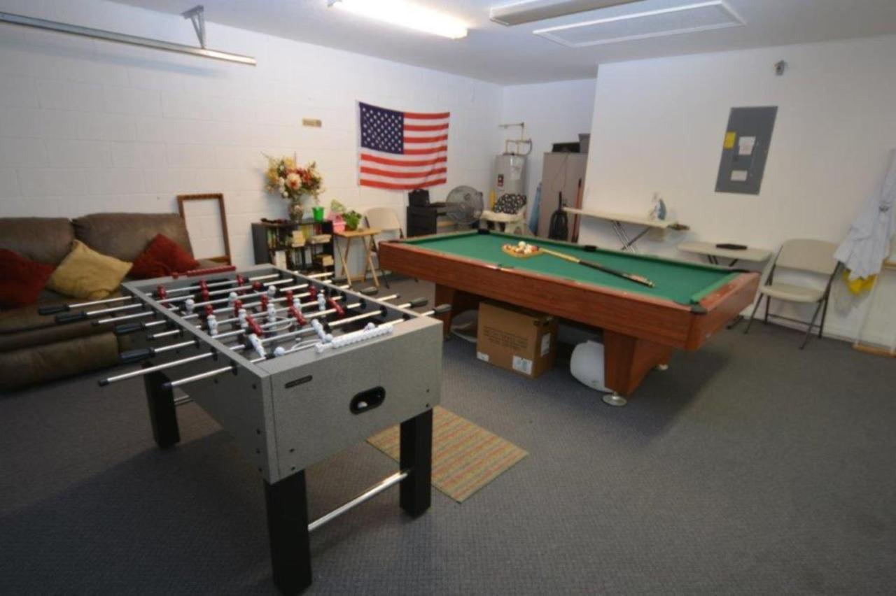 Holiday home 322610 4-bed Area W/games Room/spa *