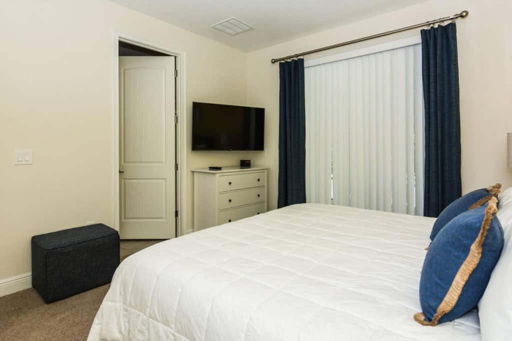 Gorgeous Single With Private Pool At Encore Ec7463 Holiday home *