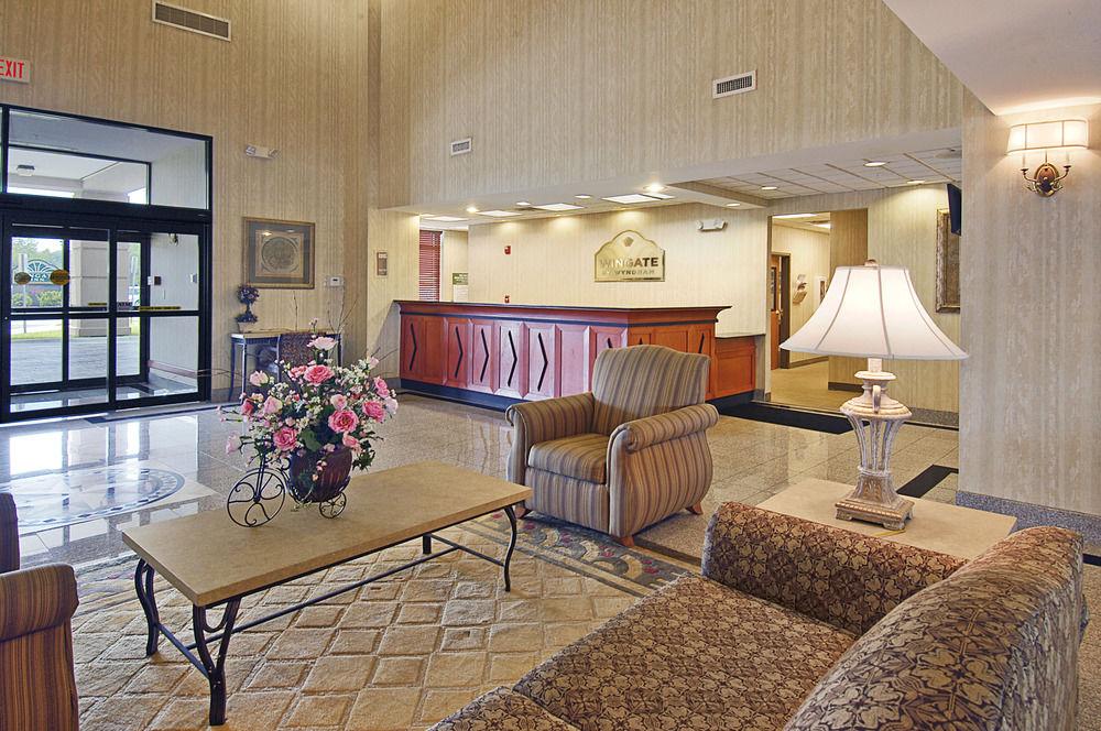 Hotel Wingate By Wyndham - International Airport- Free Hot Breakfast Orlando