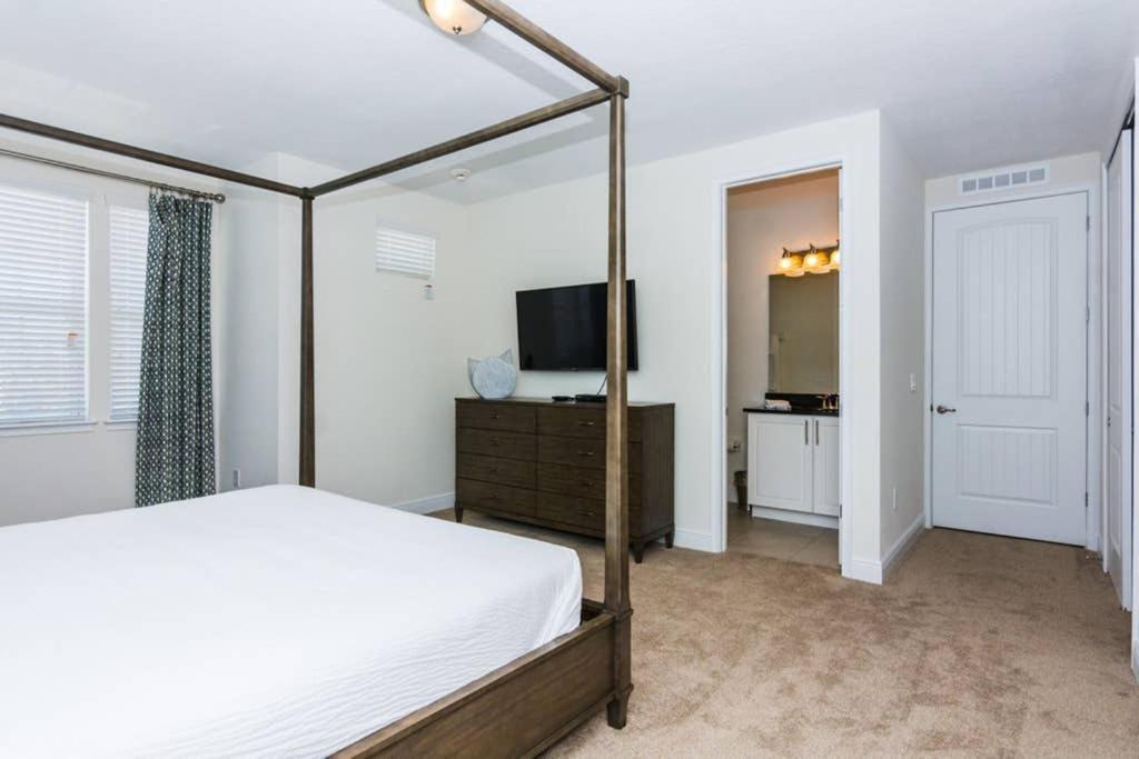 Gorgeous Single With Private Pool At Encore Ec7463 Holiday home