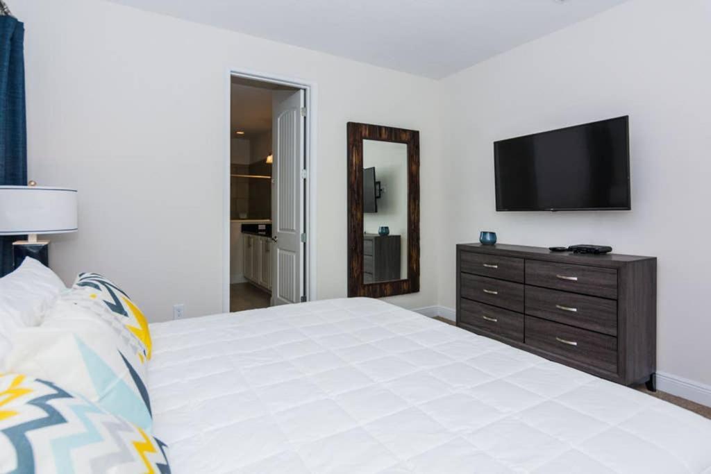 Gorgeous Single With Private Pool At Encore Ec7463 Holiday home Orlando