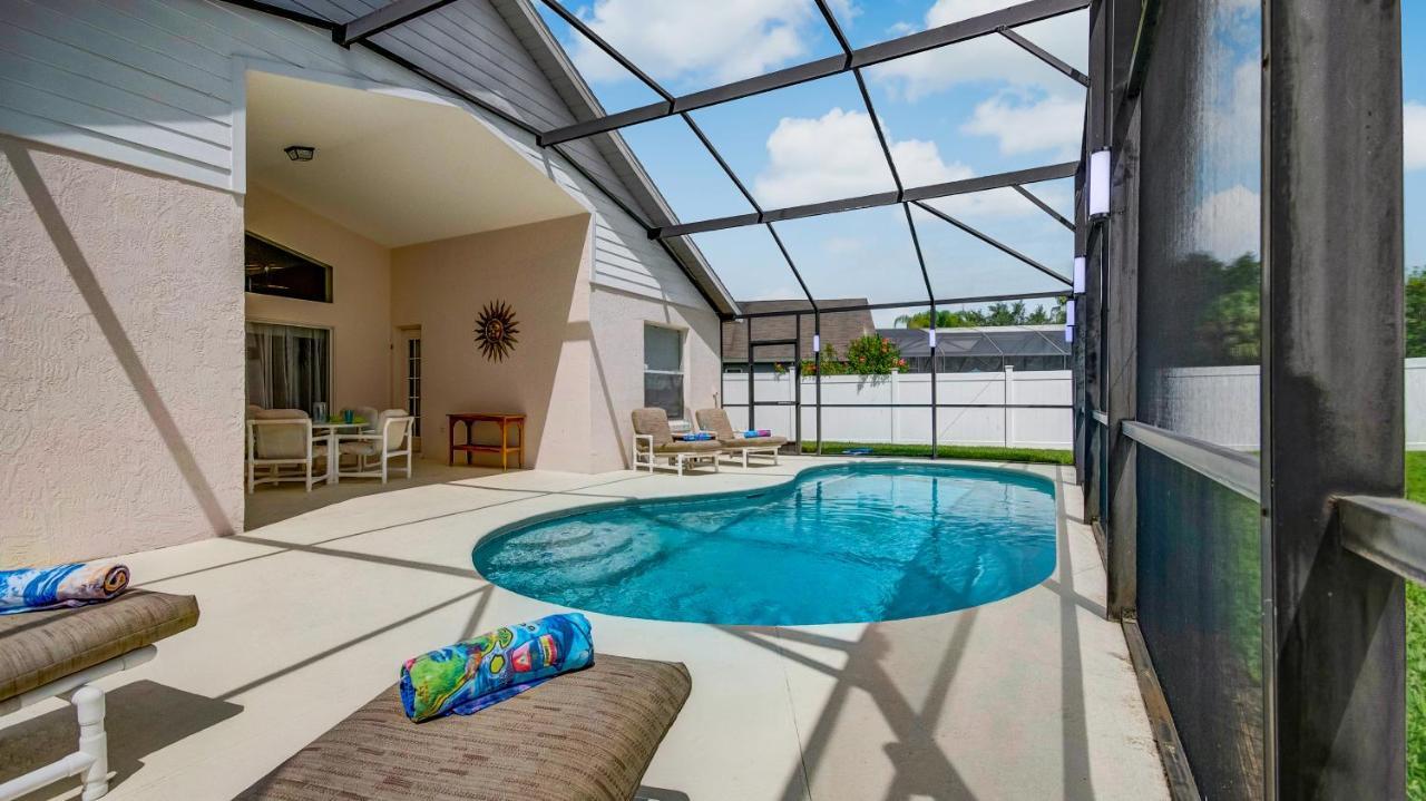 Pool Lighting Feature Private Fence