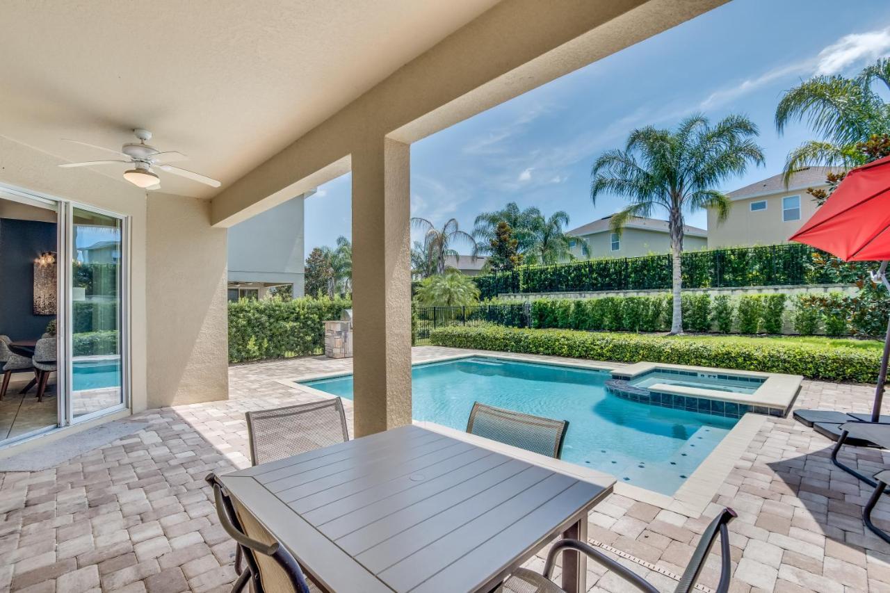 6 Bedroom Vacation With Pool Orlando