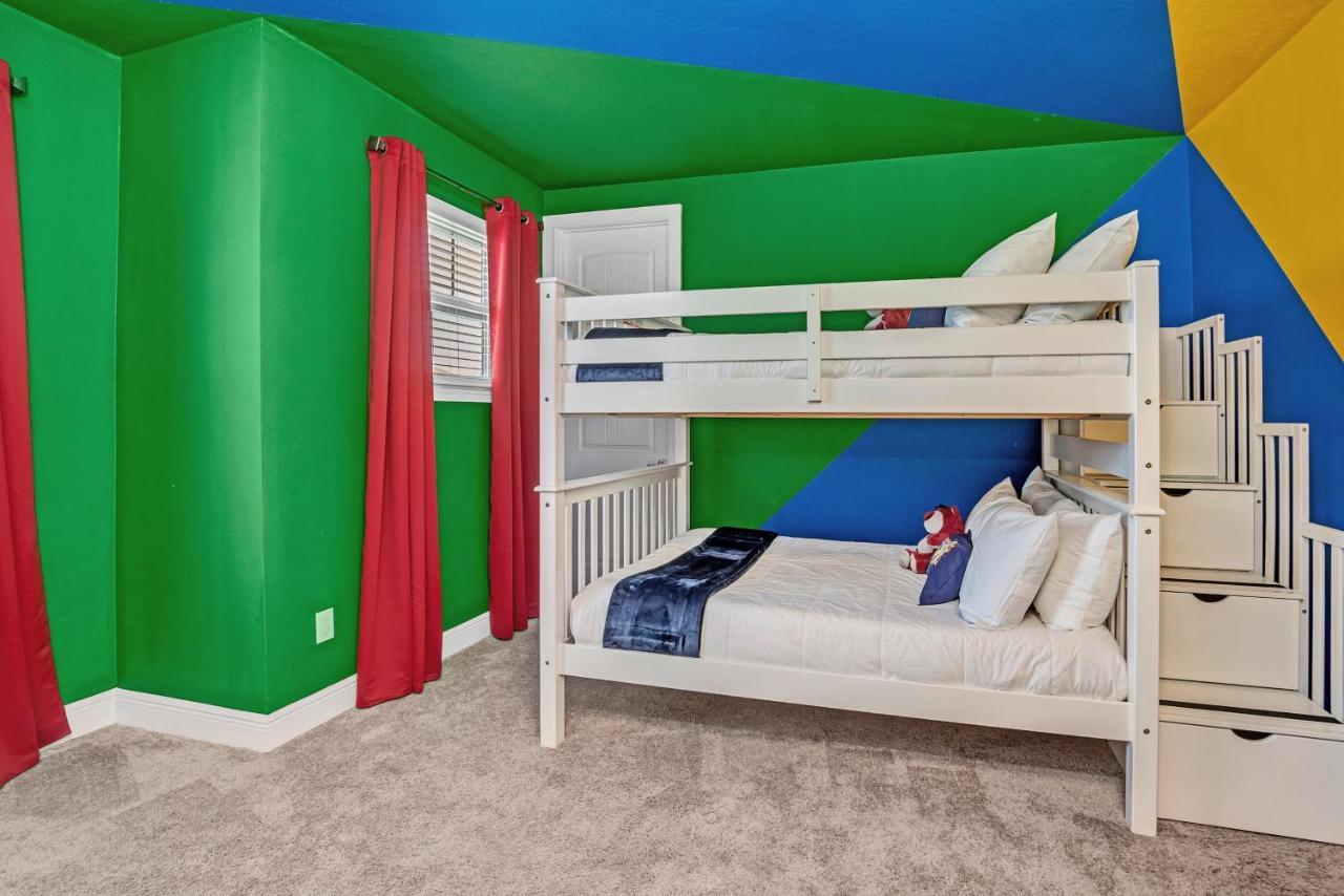 6 Bedroom Vacation With Pool Orlando