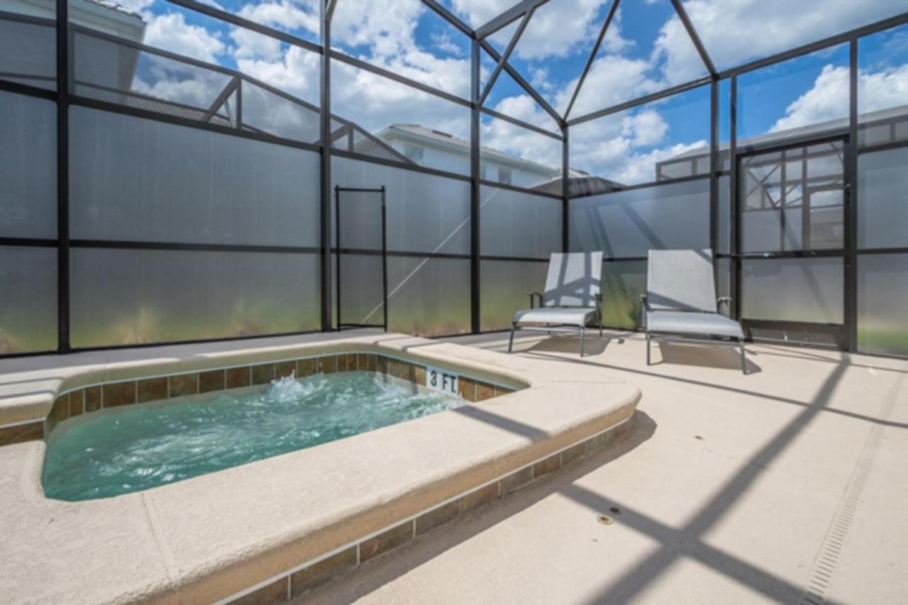 4722 Storey Lake, 5bd 5 Bath, Sleeps Up To 15