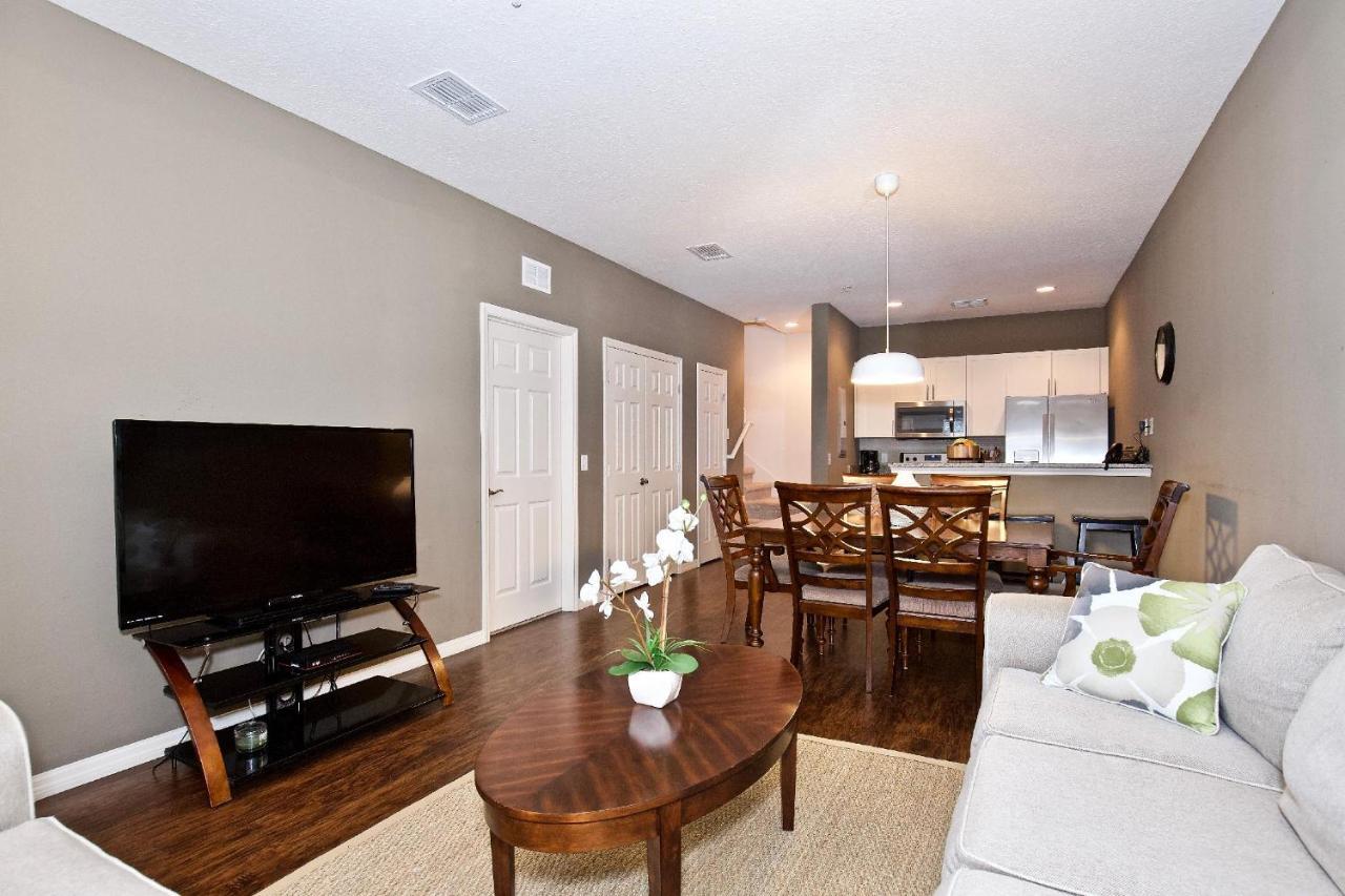 Holiday home Great And Practical Townhouse In Gated Community, Sleeps 6 10 Min To Disney! Orlando
