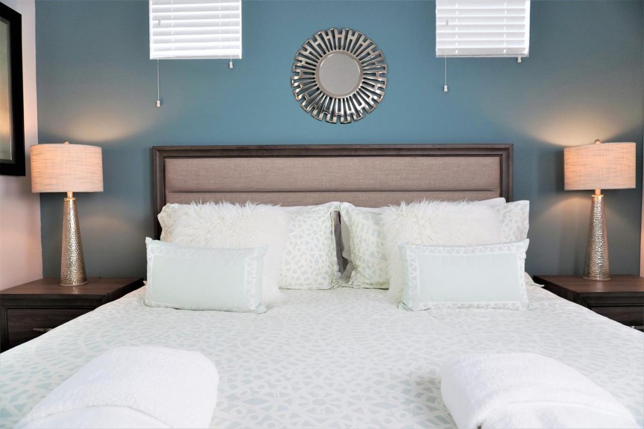Holiday home Wonderful Five En-suite Bedrooms House With Hot Tub At Summerville 2633