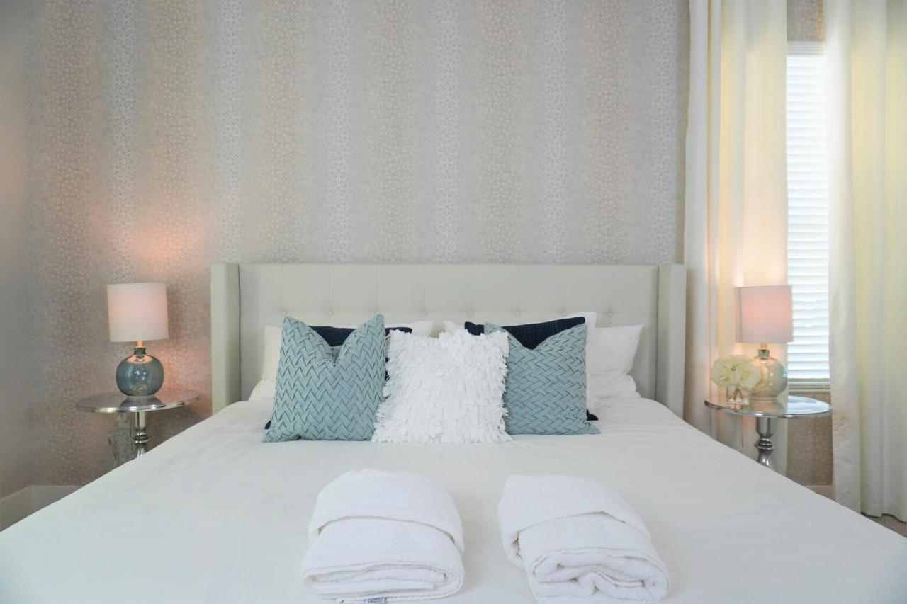 Wonderful Five En-suite Bedrooms House With Hot Tub At Summerville 2633 Holiday home *