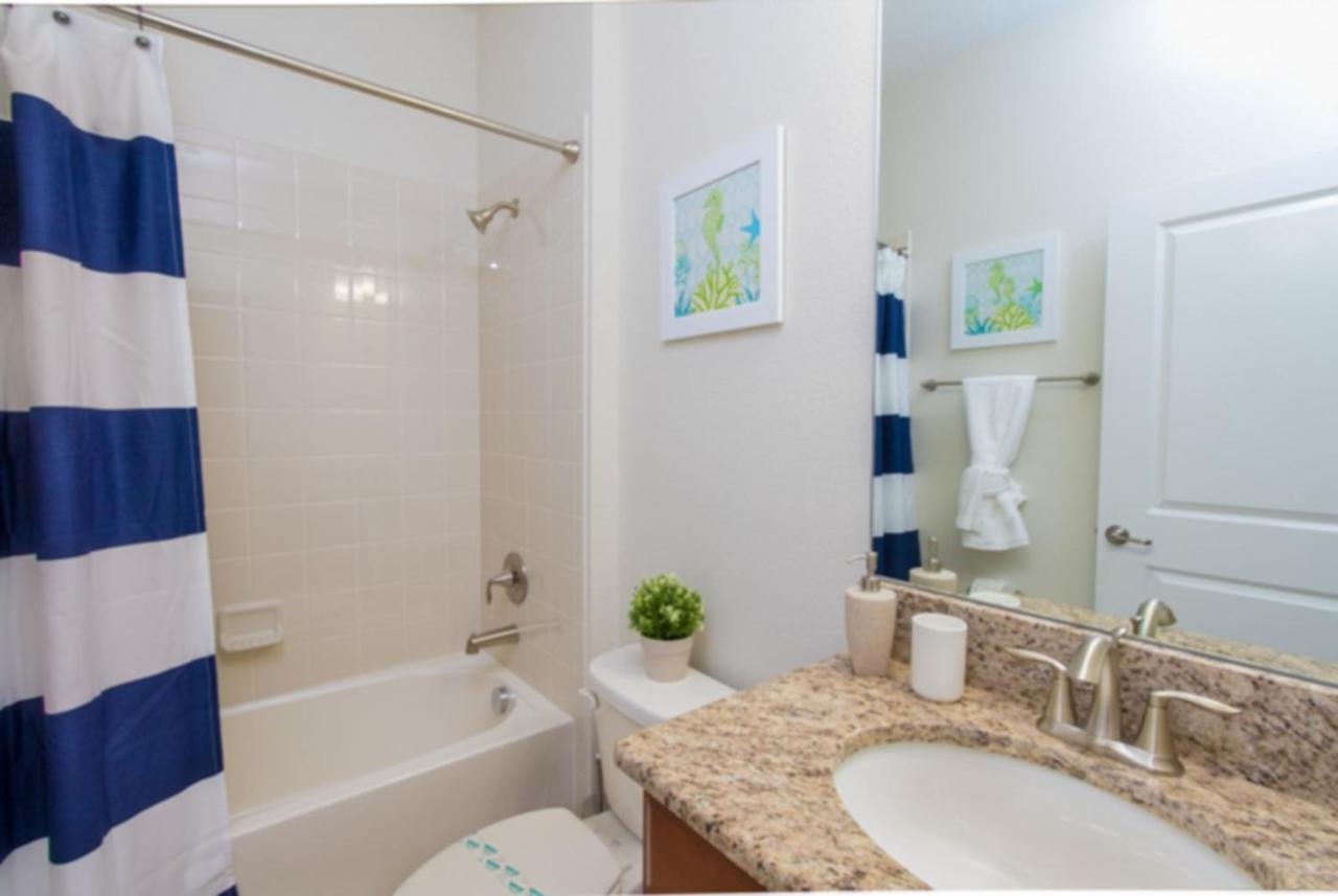 Holiday home 4722 Storey Lake, 5bd 5 Bath, Sleeps Up To 15 Orlando
