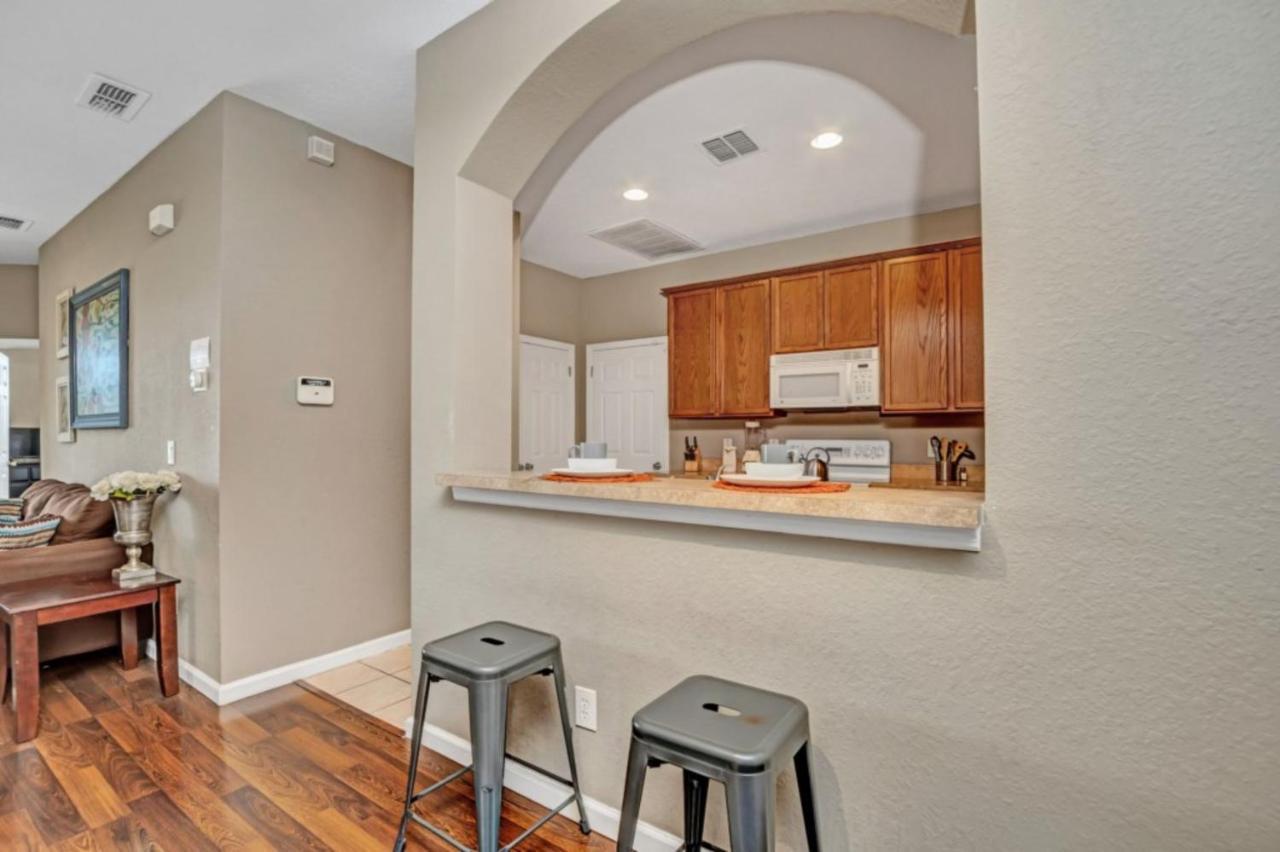 Holiday home Check It Out! New Lower Pricing! 5 Bedrooms *