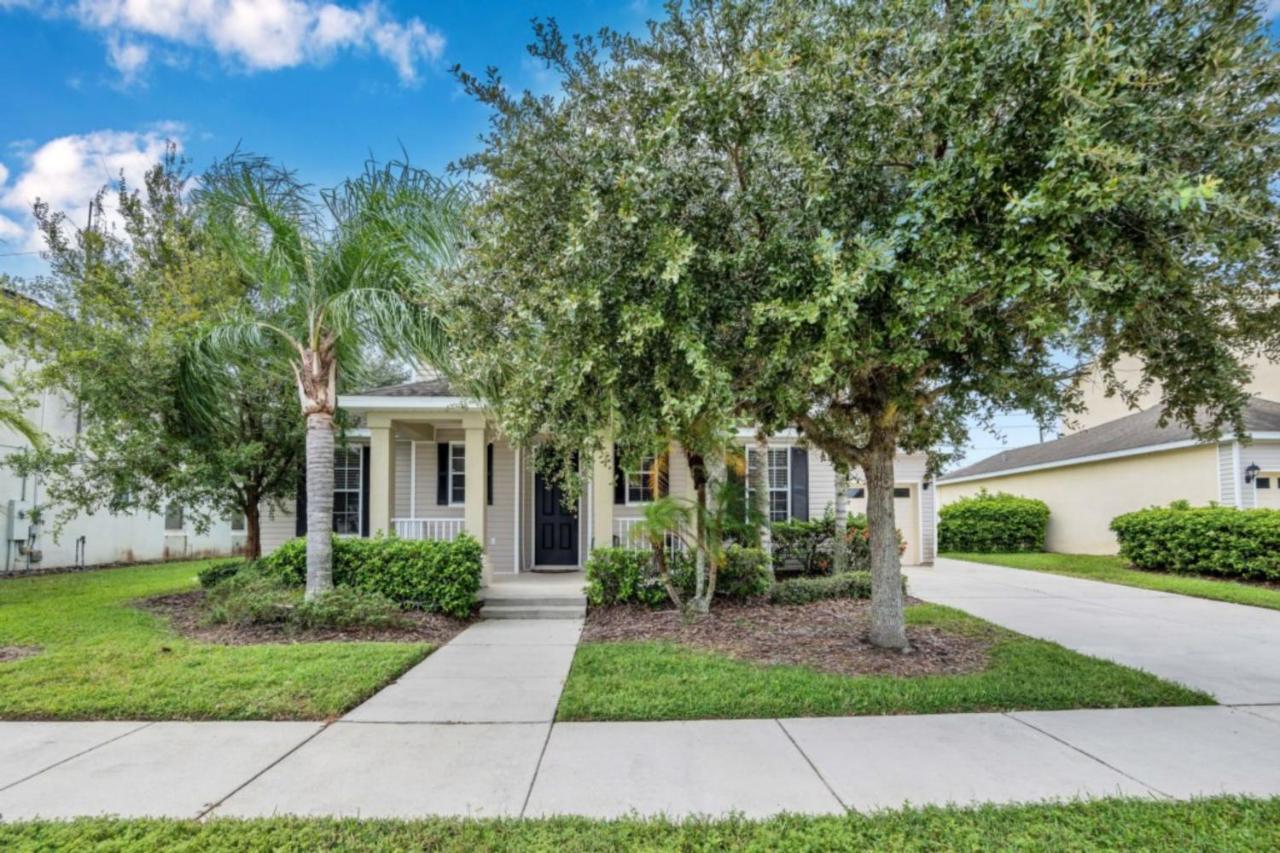 Check It Out! New Lower Pricing! 5 Bedrooms Holiday home Orlando
