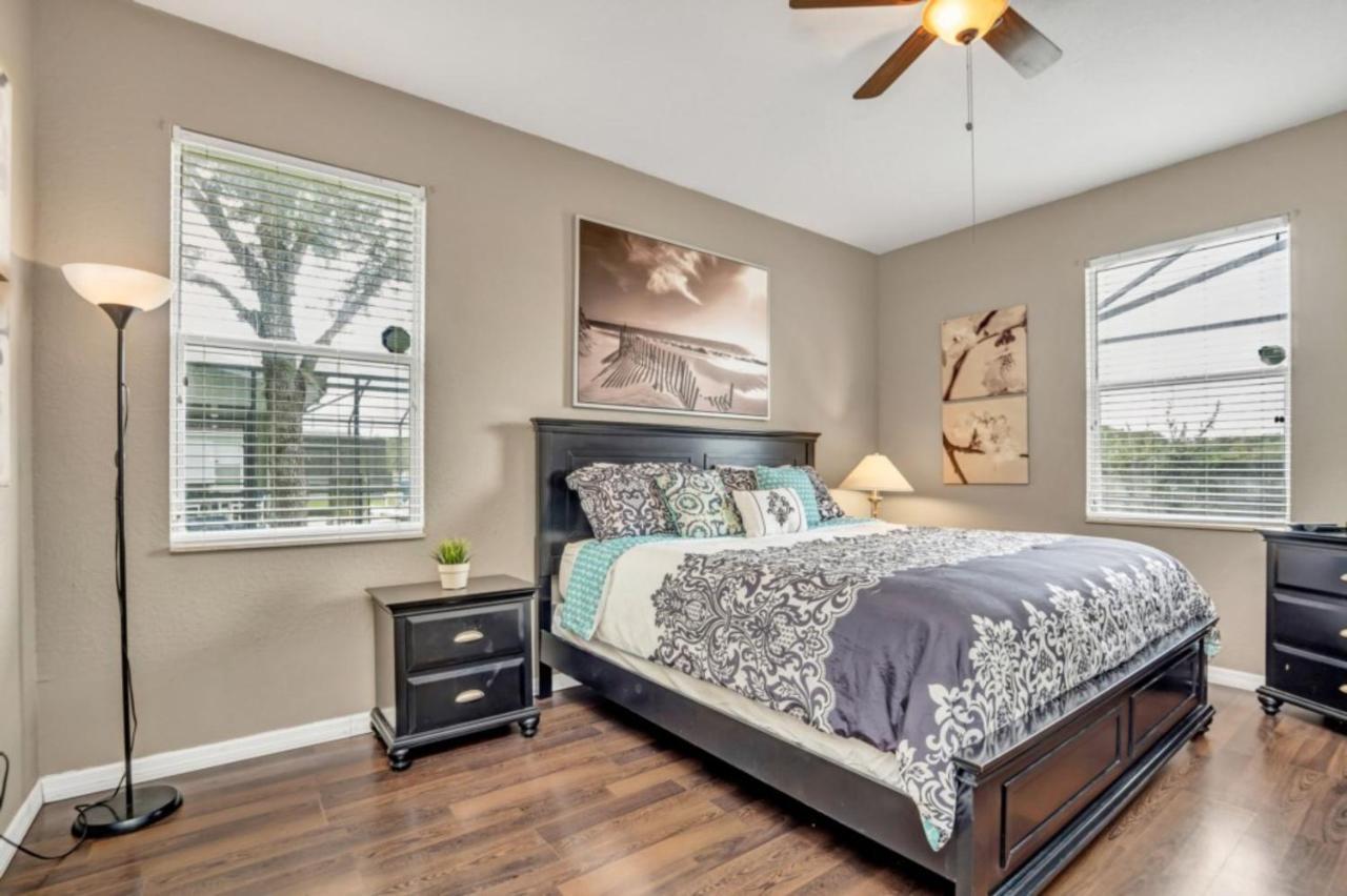 Holiday home Check It Out! New Lower Pricing! 5 Bedrooms Orlando
