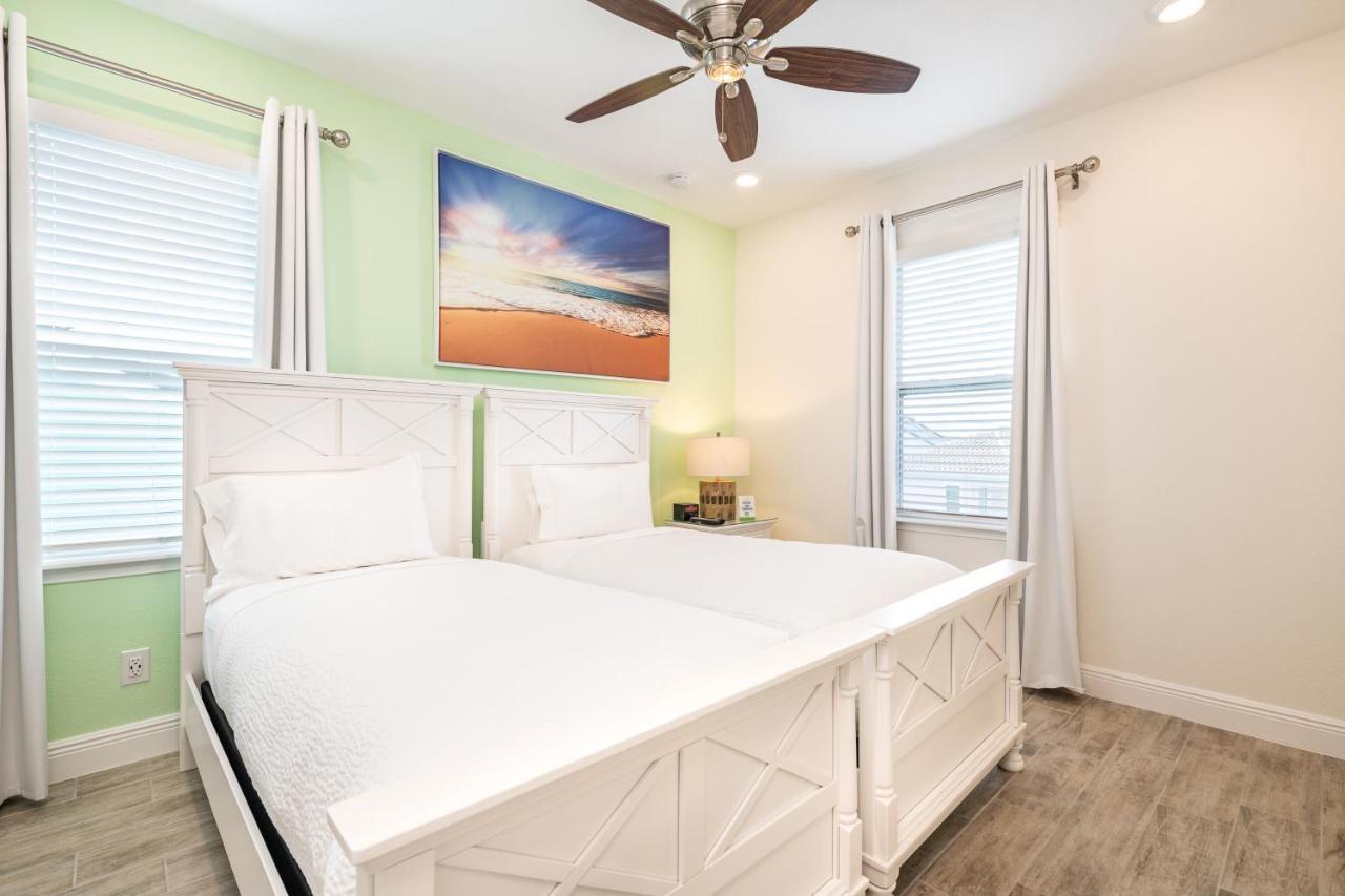 Vivid Near With Margaritaville Access - 8024ls *