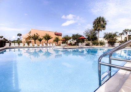 Hotel Suburban International Drive