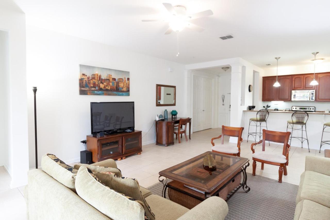 3 Bedroom 3 Ba 5min To Universal 1823sqft