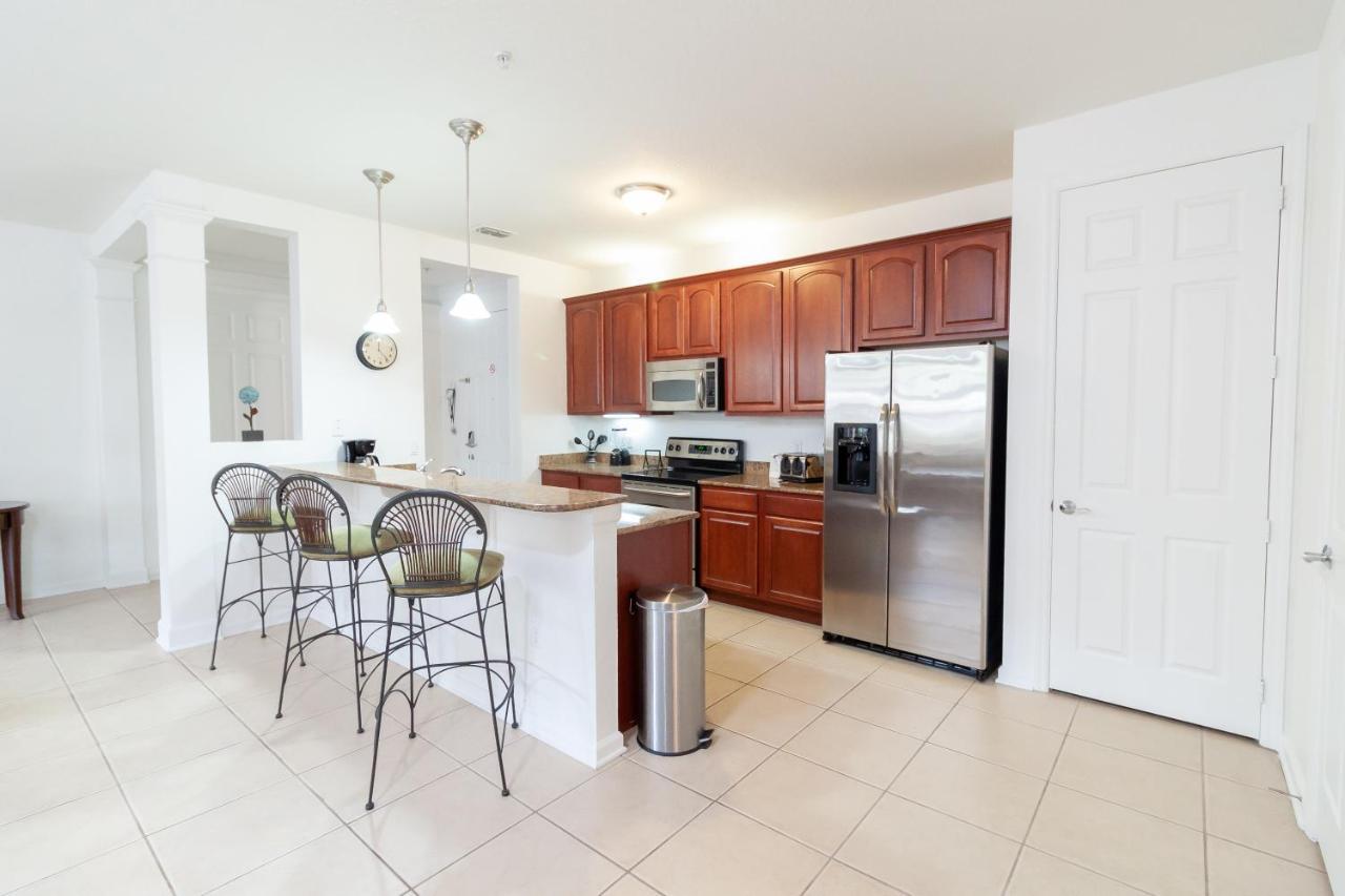 3 Bedroom 3 Ba 5min To Universal 1823sqft