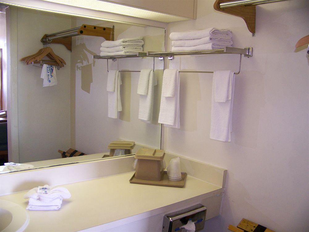 Budget And Suites West Orlando