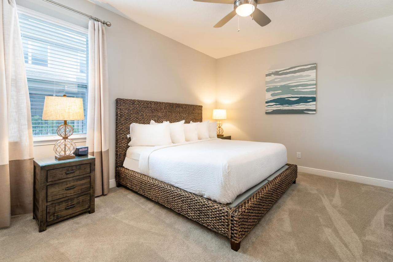 Gorgeous With Theater By Rentyl Near - 249a Orlando