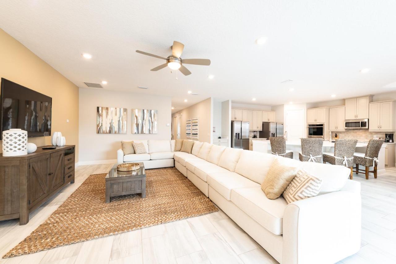 Gorgeous With Theater By Rentyl Near - 249a Orlando