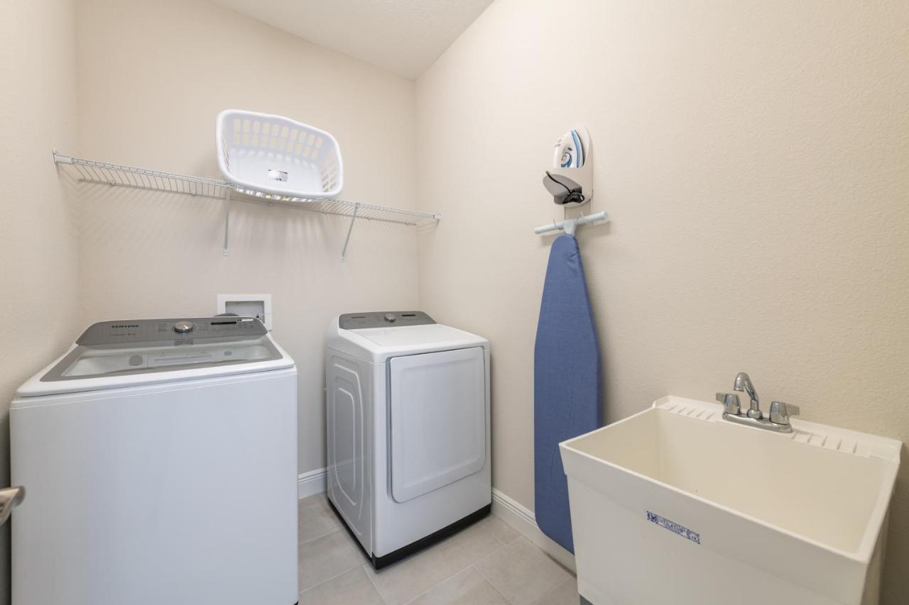 Spacious With Game By Rentyl Near - 241s Holiday home *
