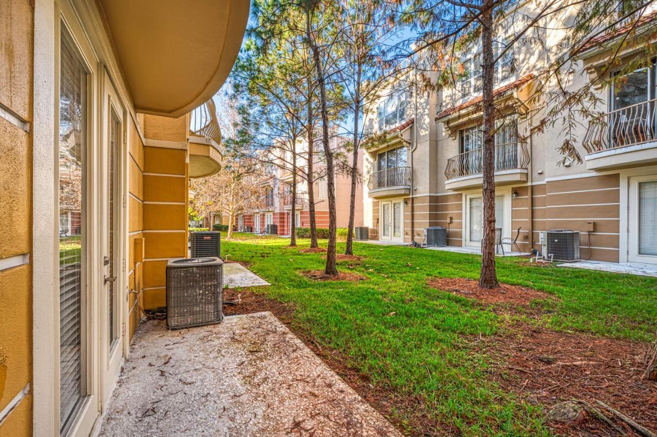 Super Pleasant Centrally Located In Holiday home *