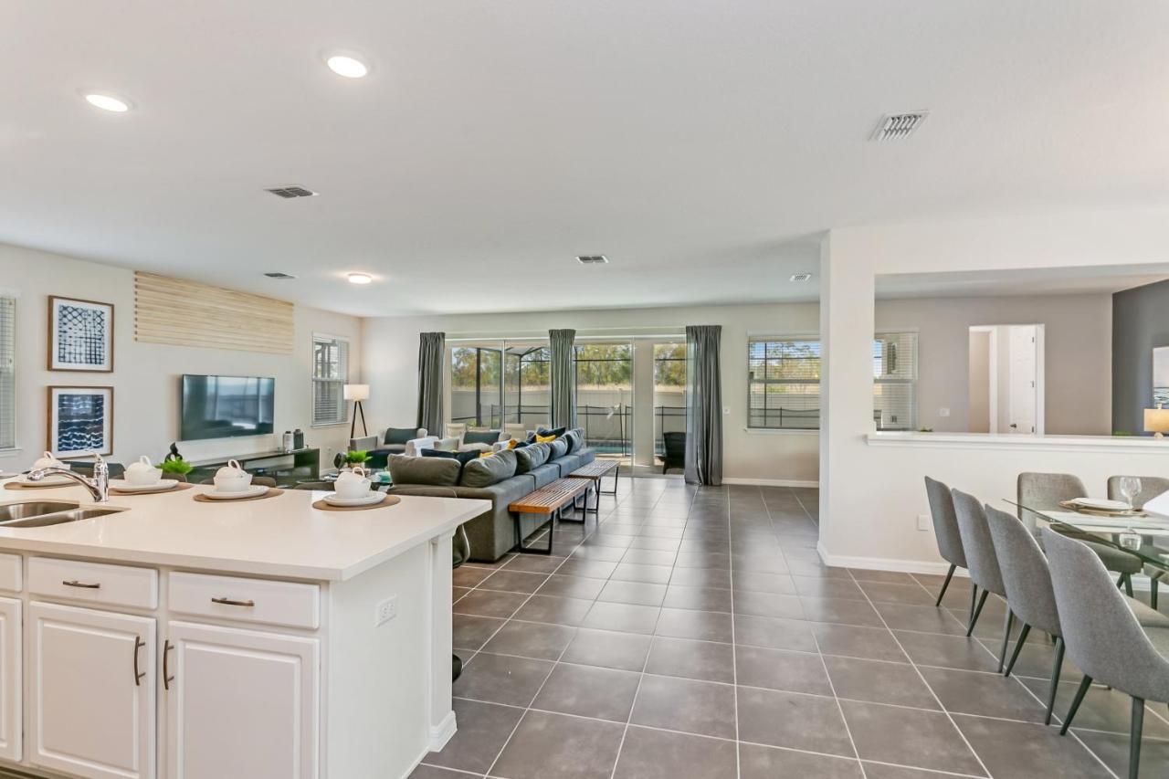 Exceptional! 9bed 6ba Games, Pool 1564n