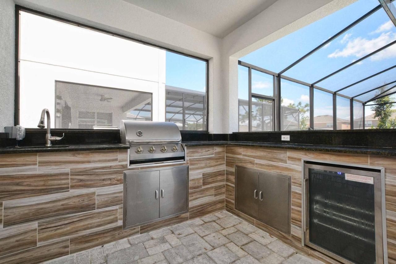 Sonoma - 6 Bedroom Pool Home- 1860sn Holiday home Orlando