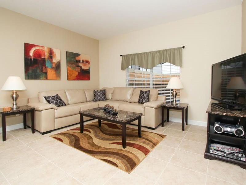 4 Bedroom 3 Bath Town In The Paradise Palms Holiday home